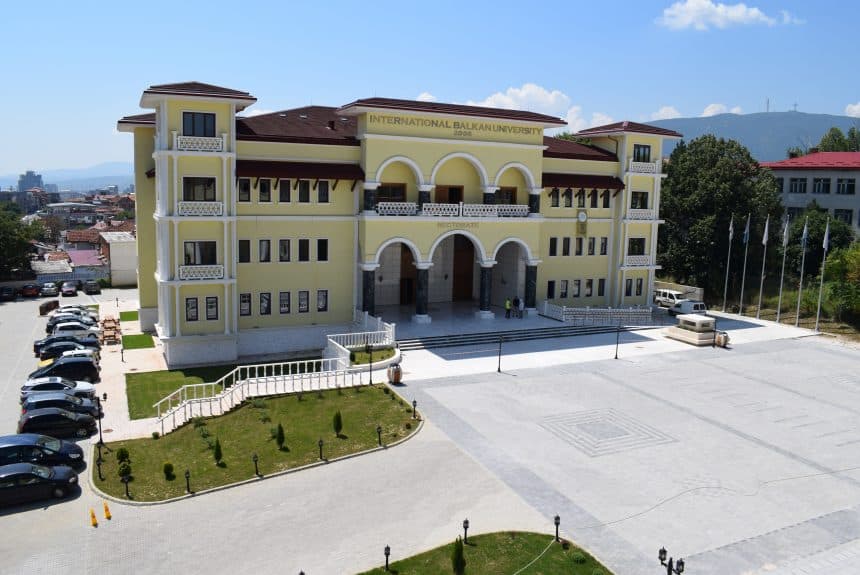 Balkan Üniversitesi başvuru süreci görseli